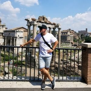 Meet your Posher, Edward